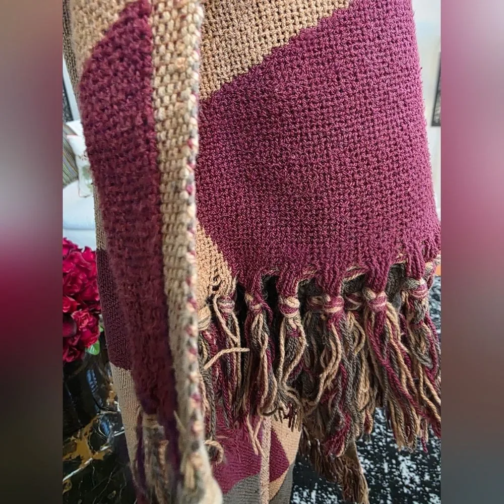 VHC, Inc Primitive Throw Burgundy Tan Vasarely Woven Blanket 64x48 Fringe
